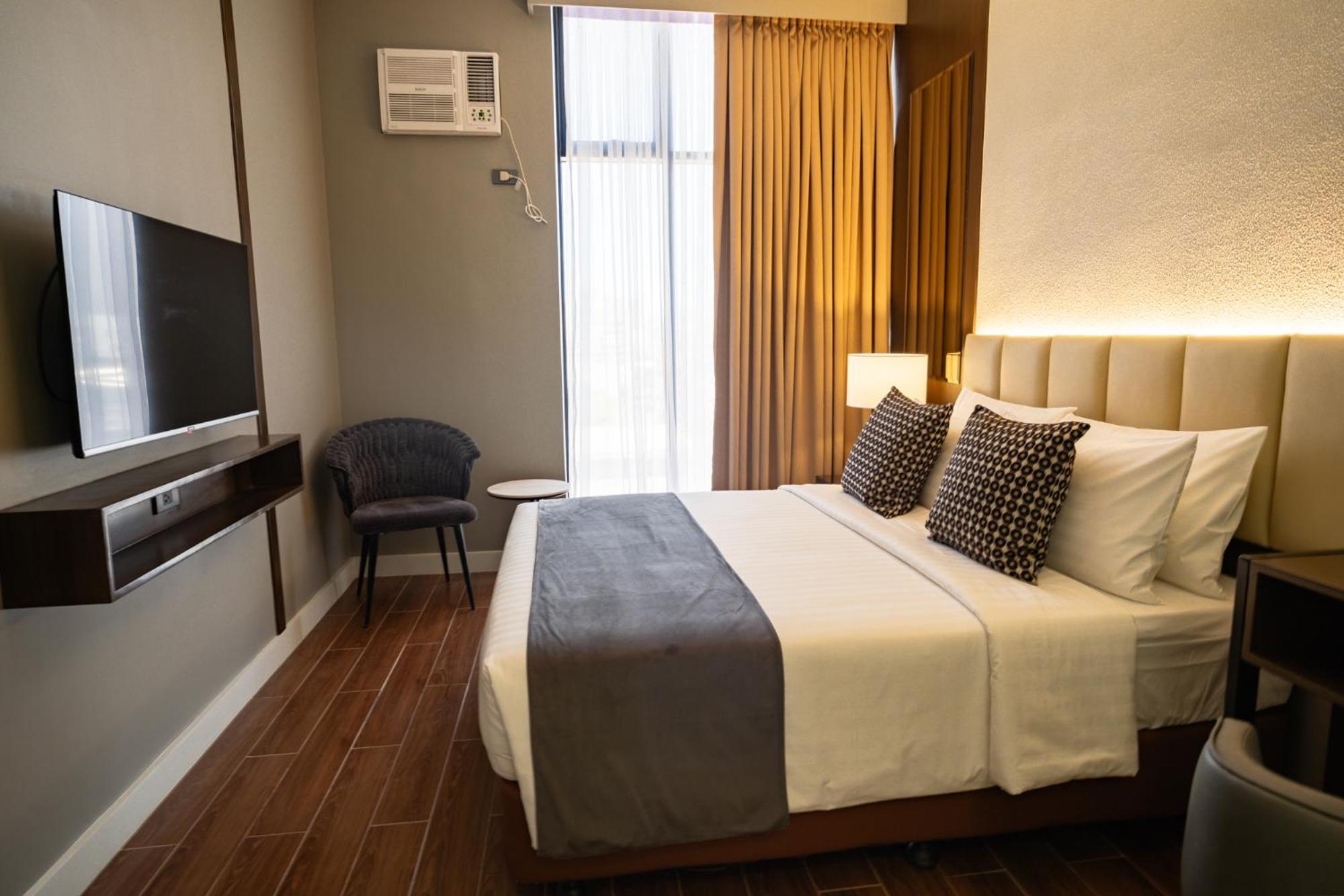Amber Hotel - Cebu Екстер'єр фото