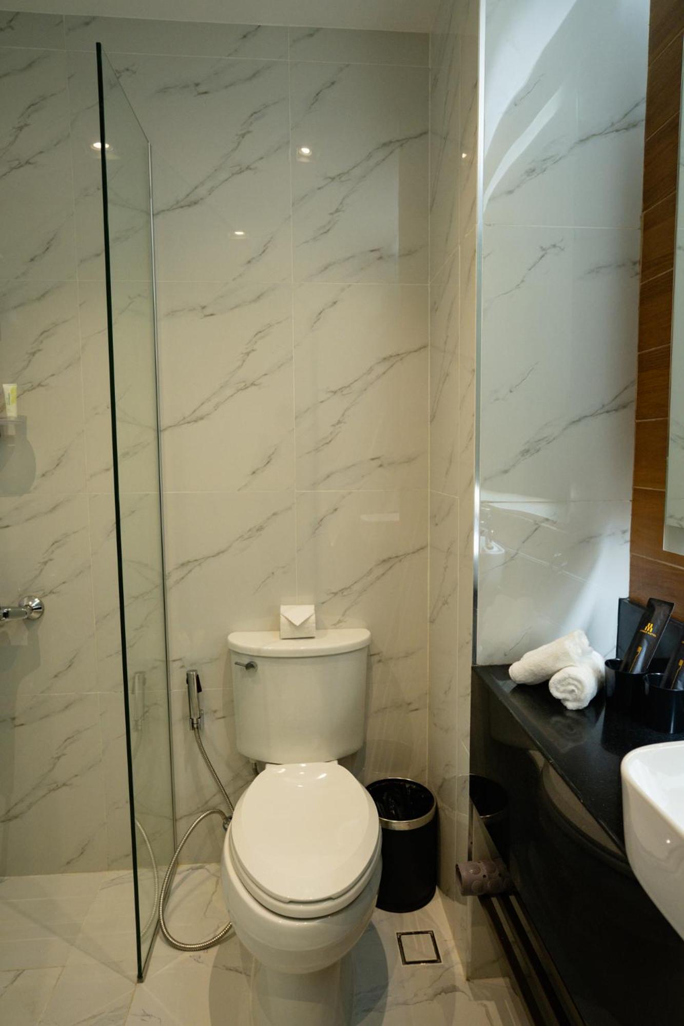 Amber Hotel - Cebu Екстер'єр фото