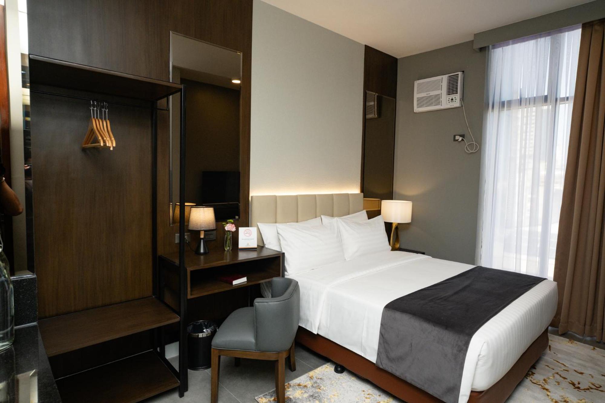 Amber Hotel - Cebu Екстер'єр фото