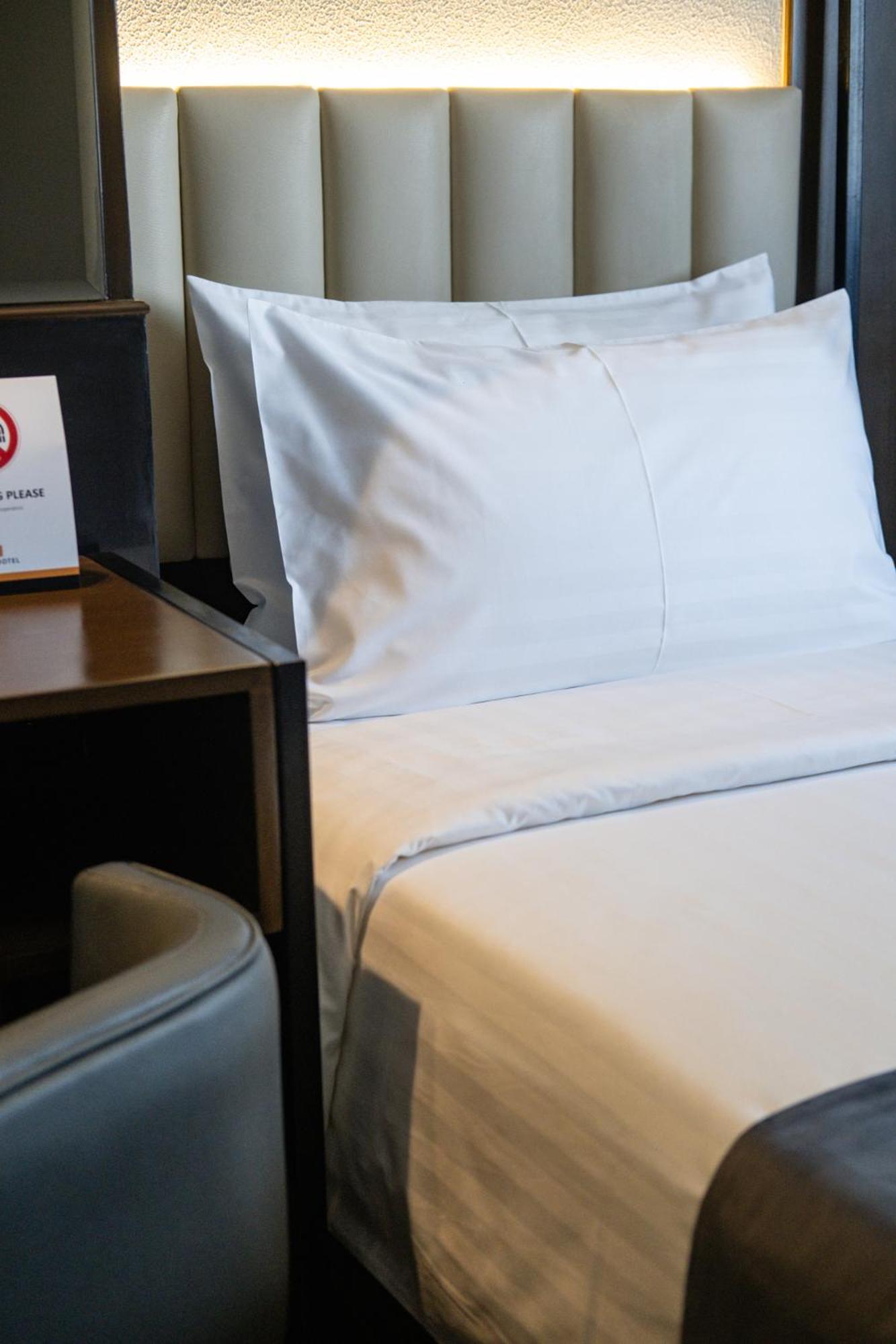 Amber Hotel - Cebu Екстер'єр фото
