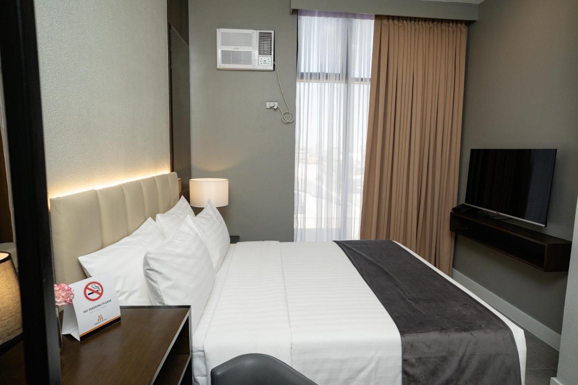 Amber Hotel - Cebu Екстер'єр фото