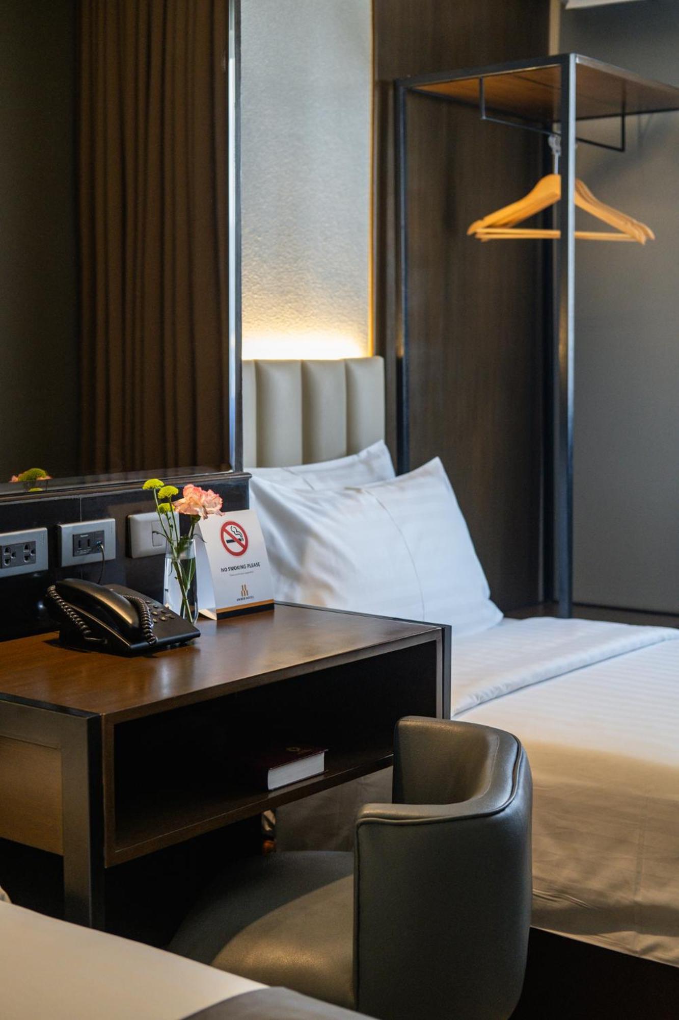 Amber Hotel - Cebu Екстер'єр фото