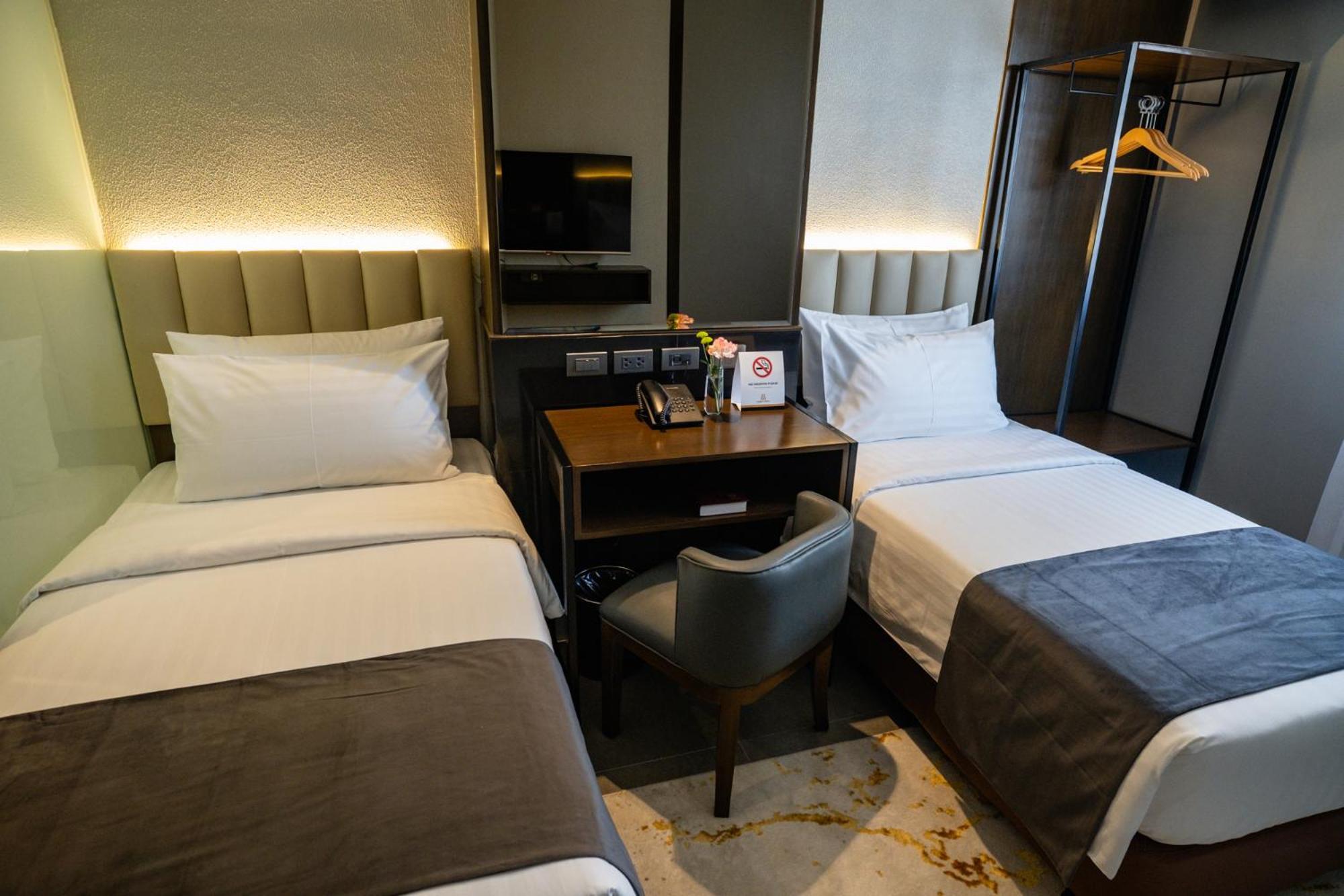 Amber Hotel - Cebu Екстер'єр фото