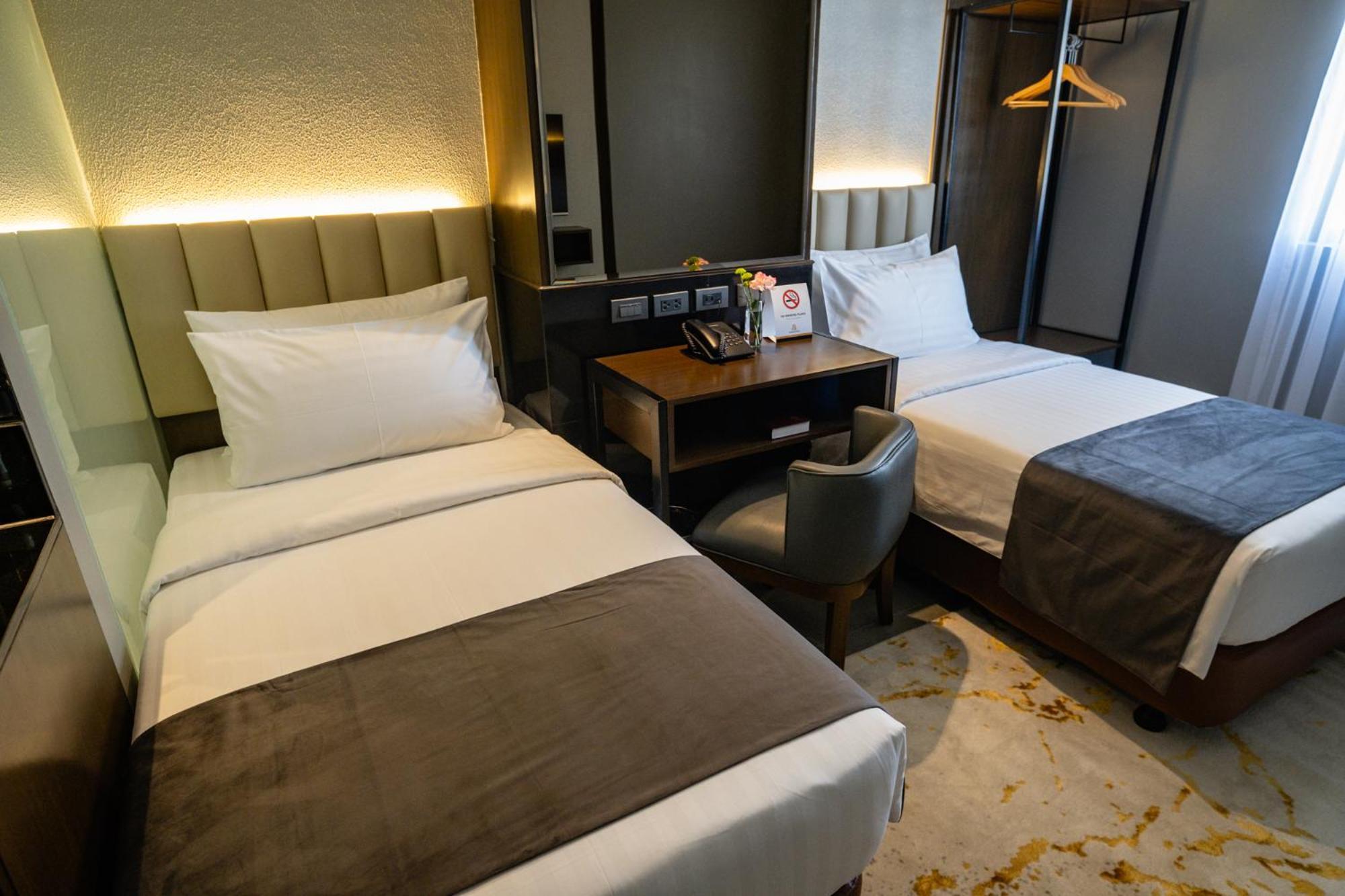Amber Hotel - Cebu Екстер'єр фото